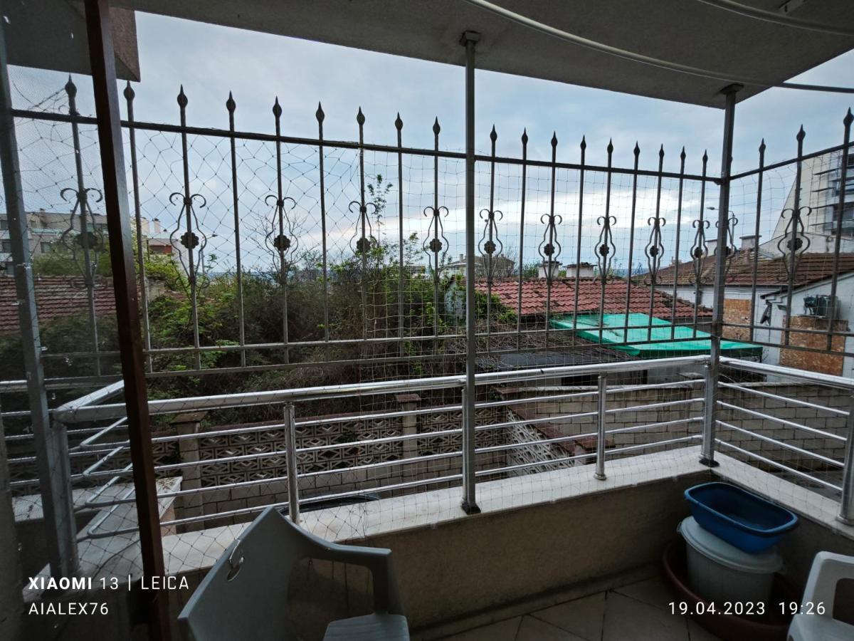 Apartment In The Center 2 Βάρνα Εξωτερικό φωτογραφία